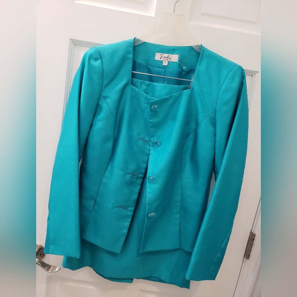 Emily Suit Set